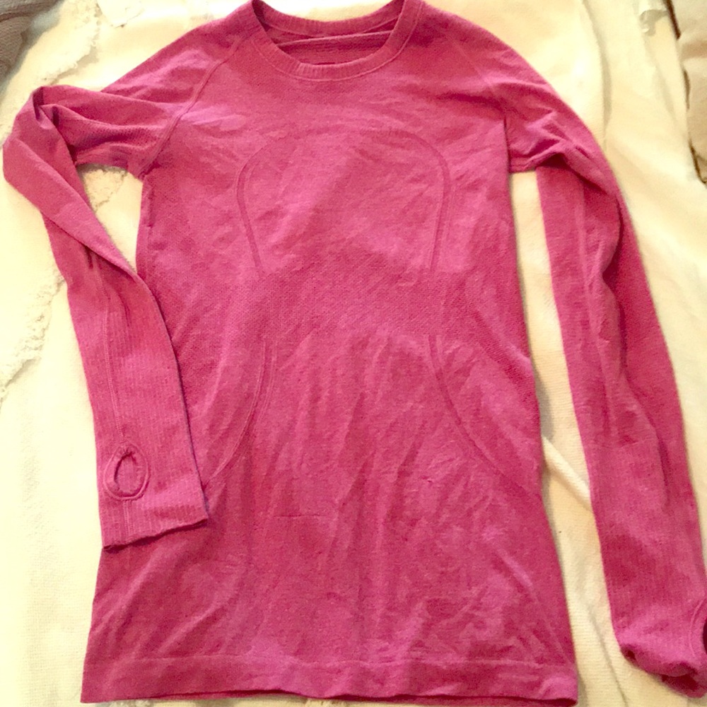 Lululemon lightweight swift tech long sleeve top